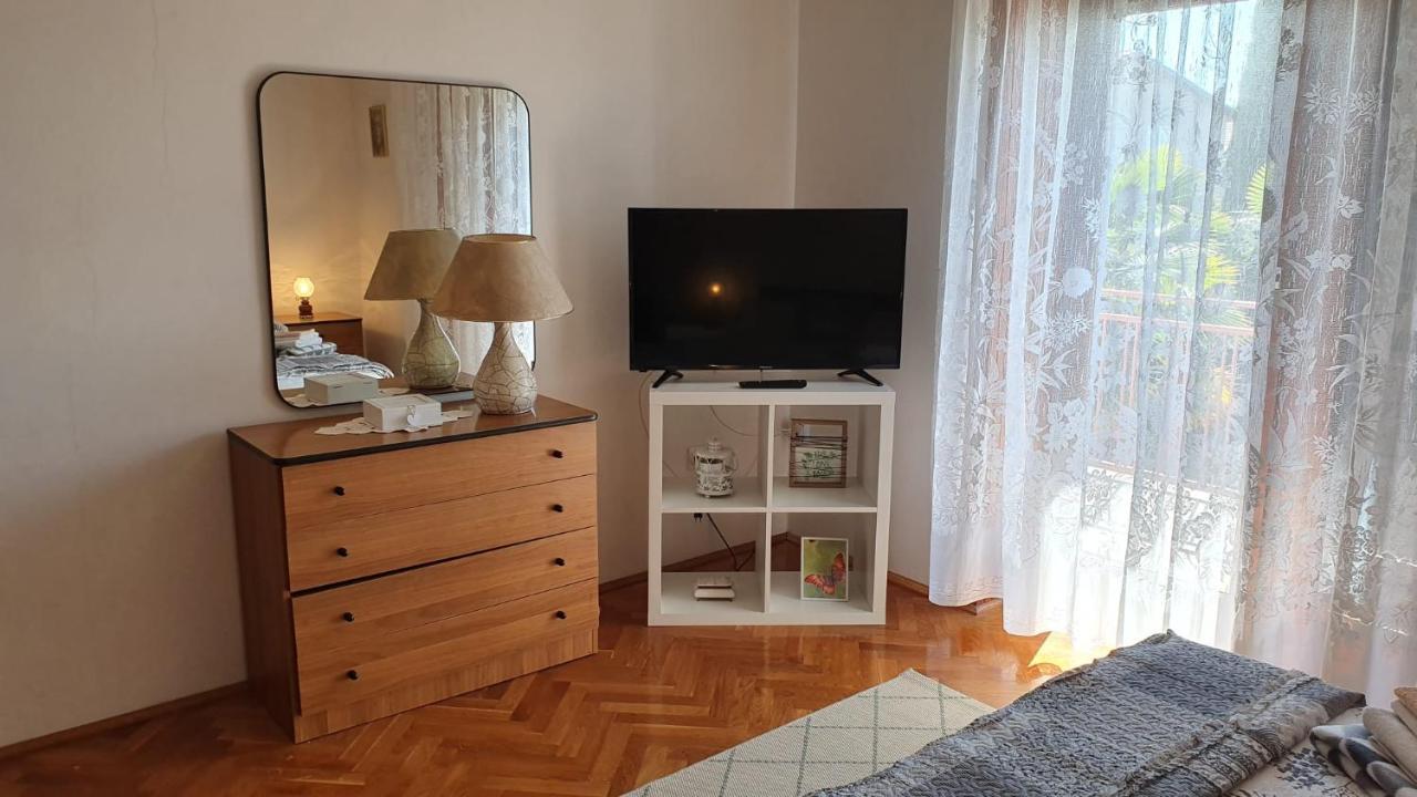 Apartmani Sofia Njivice Exterior foto