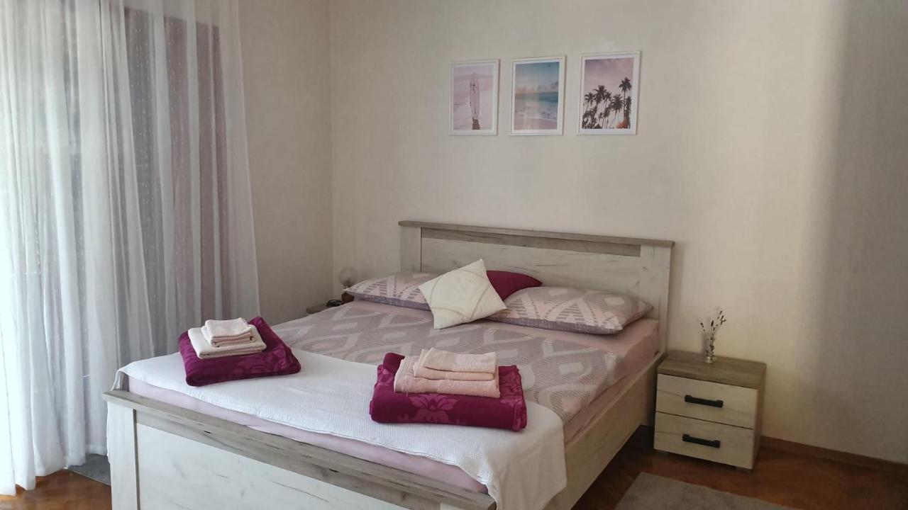 Apartmani Sofia Njivice Exterior foto